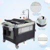 Play yard with bassinet 