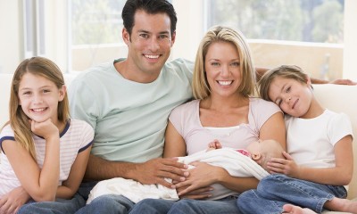 From Bump to Baby: Capturing the Journey of Pregnancy and Newborn Photography