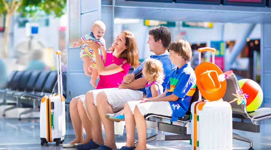 Top Tips for Stress-Free Traveling with Your Baby or Young Child